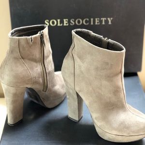 Sole Society Josslyn - Size 7M - Olive Green